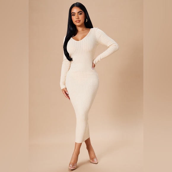Fashion Nova Dresses & Skirts - New Fashion Nova Knit Bodycon Long Sleeve Beige Fleck Gold Accented Dress Medium